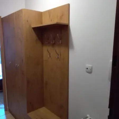 Amsterdam, 4 Os, Sauna, Sala Fitness شكلارسكا بوريبا